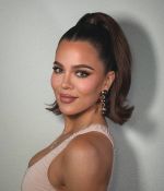 Access_Kardashian_2~11.jpg