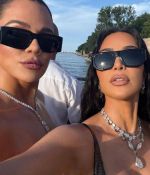Access_Kardashian_3~13.jpg