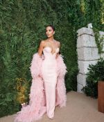 Access_Kardashian_4~11.jpg