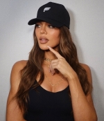 Access_Kardashian_5~15.jpg