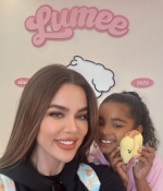 Access_Kardashian_5~17.jpg