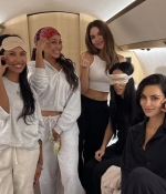 Access_Kardashian_5~18.jpg