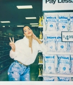 Access_Kardashian_6~21.jpg