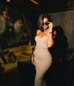 Access_Kardashian_7~6.jpg