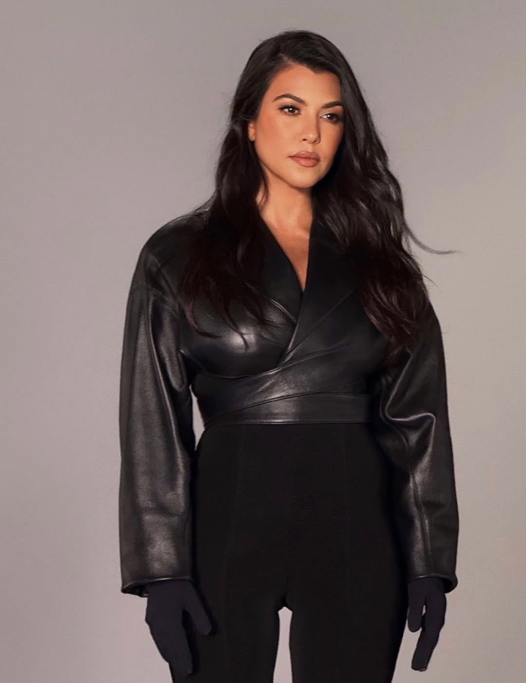 Access_Kardashian_1~14.jpg