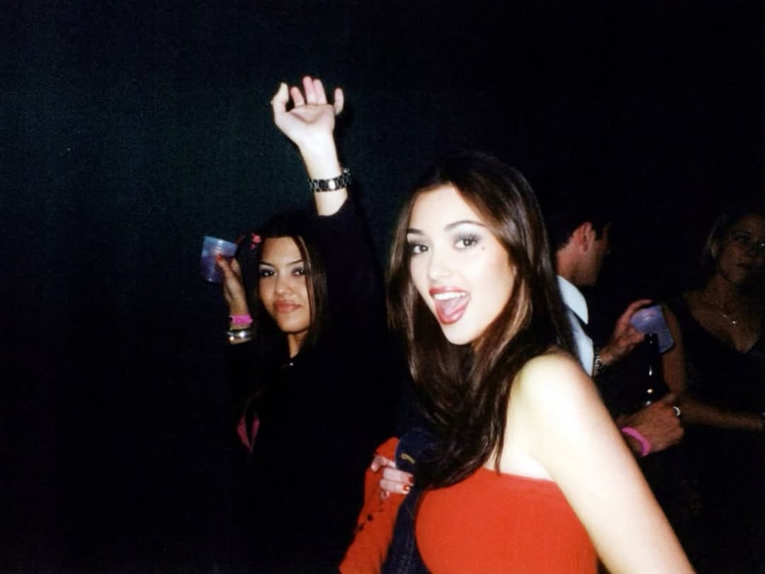 Access_Kardashian_20~0.jpg