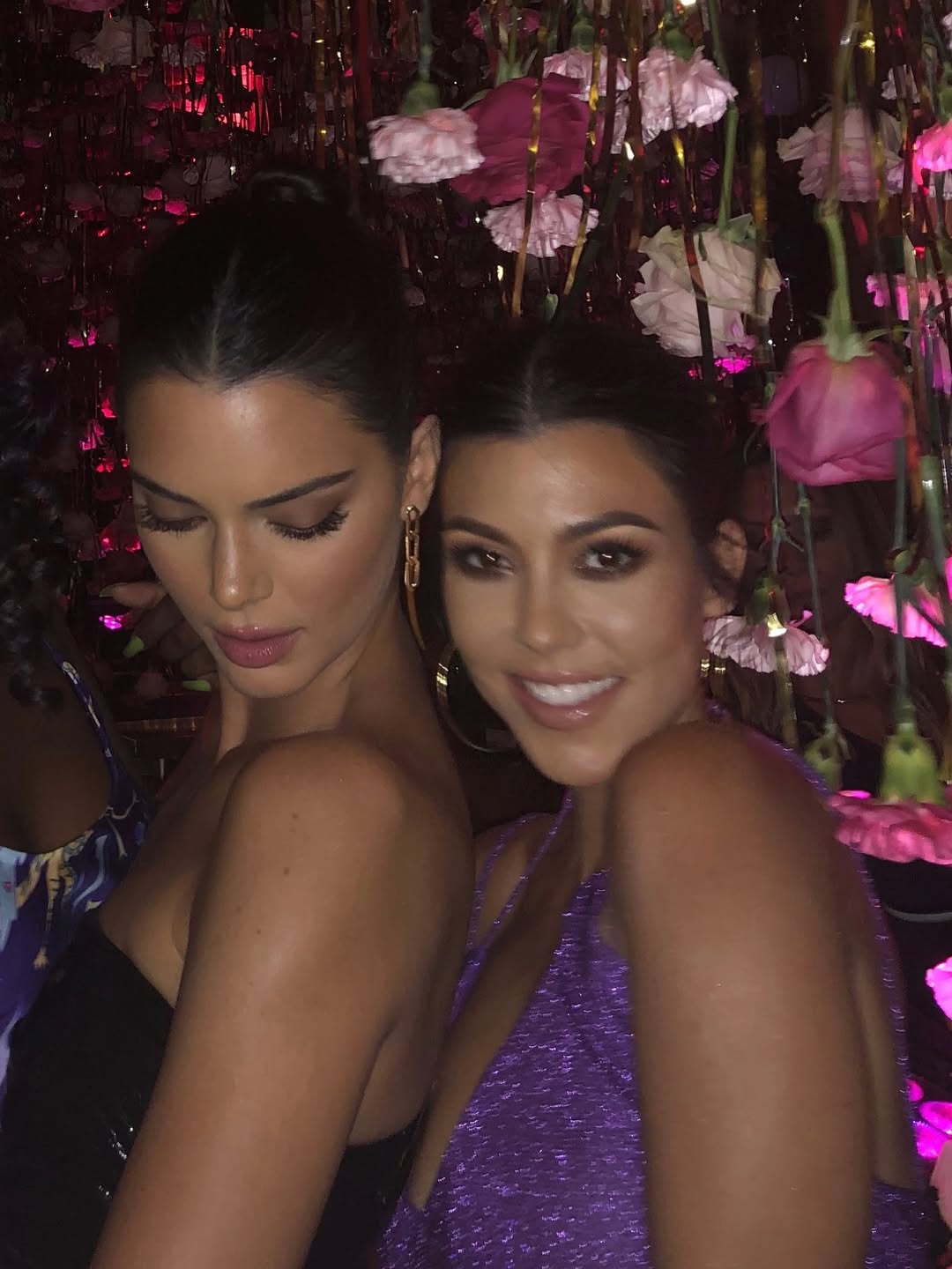 Access_Kardashian_56~0.jpg