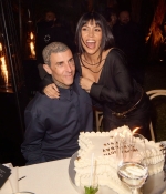 Access_Kardashian_100~0.jpg