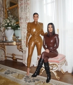 Access_Kardashian_15~3.jpg