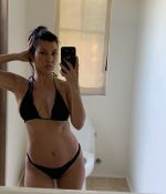 Access_Kardashian_3~7.jpg