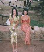 Access_Kardashian_58~0.jpg