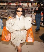 Access_Kardashian_6.jpg