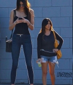 Access_Kardashian_61~0.jpg