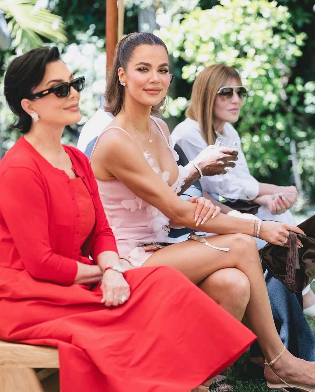 Access_Kardashian_10~10.jpg