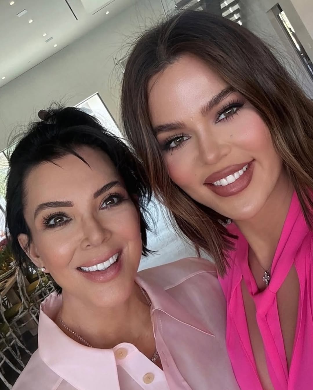 Access_Kardashian_19~5.jpg