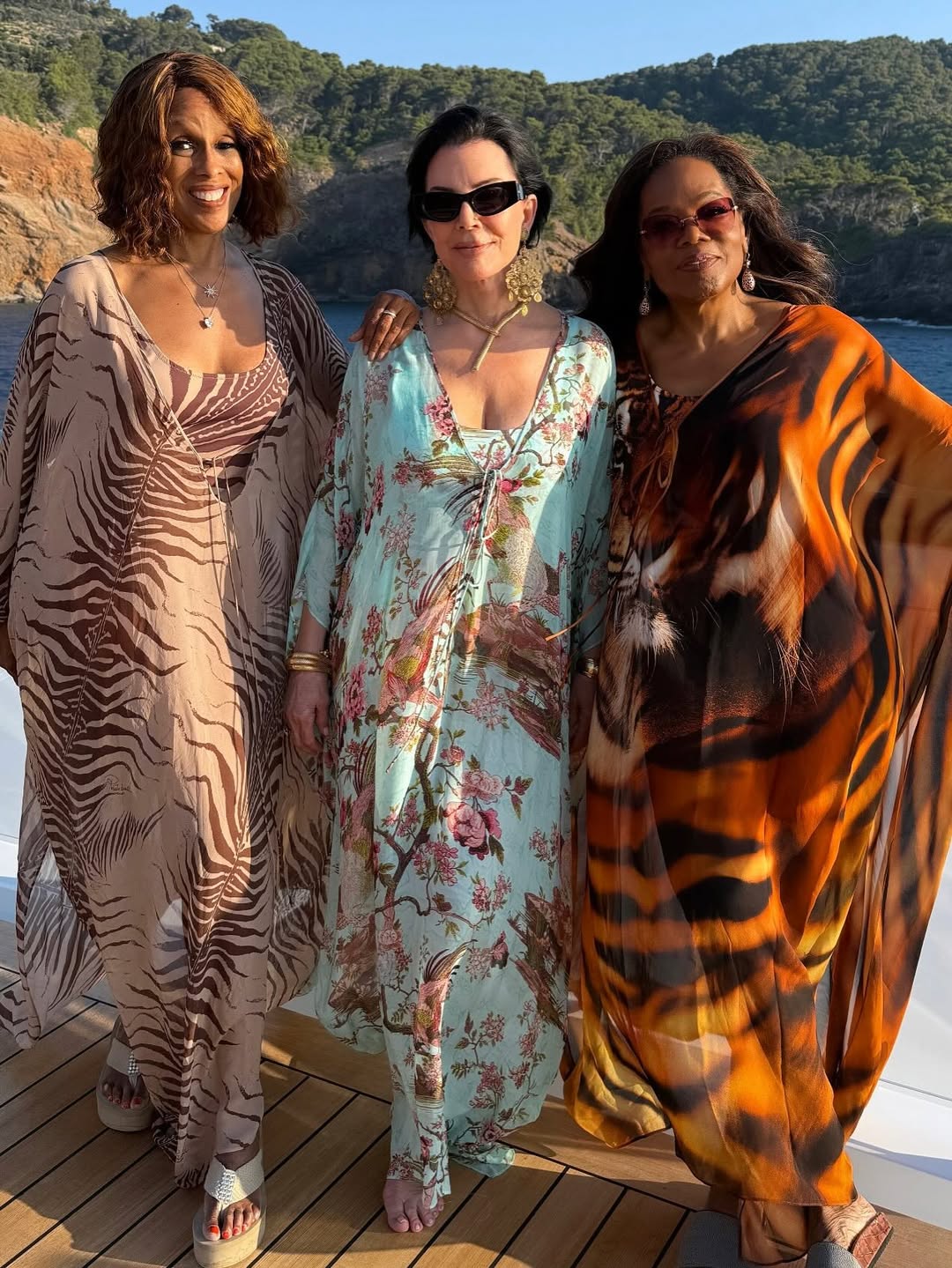 Access_Kardashian_19~7.jpg