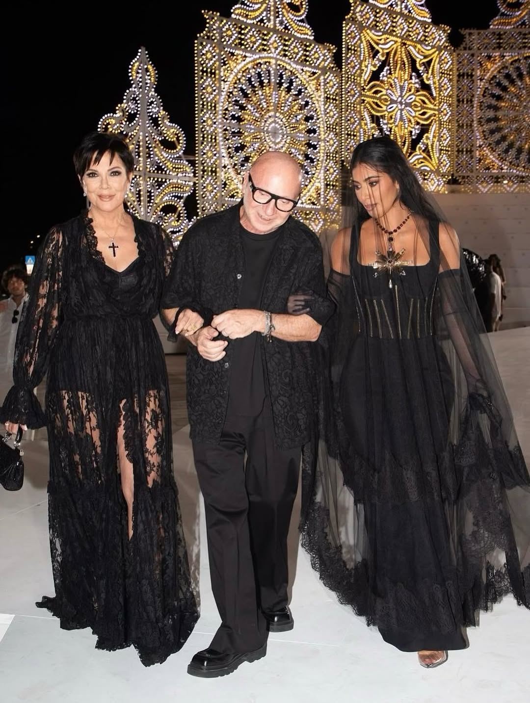Access_Kardashian_19~9.jpg