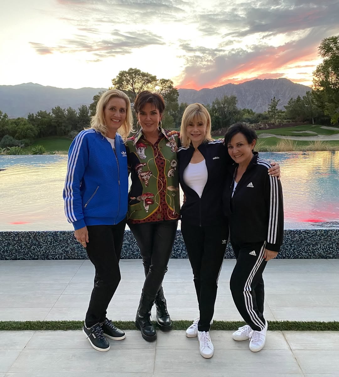 Access_Kardashian_20~9.jpg