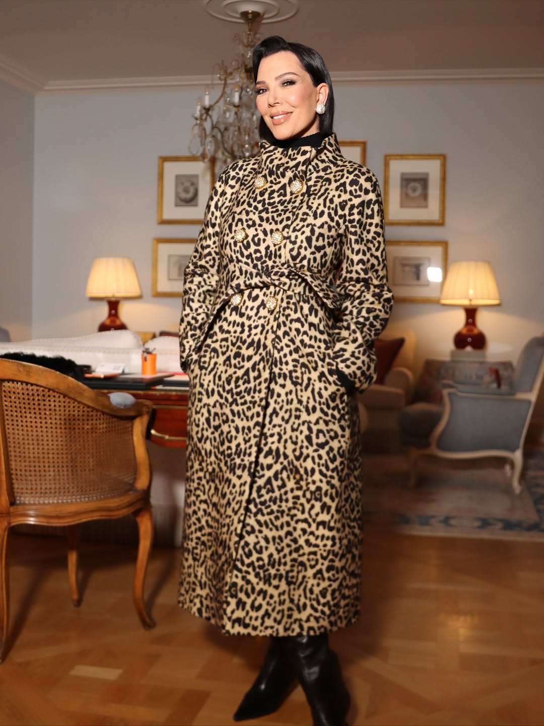 Access_Kardashian_23~5.jpg