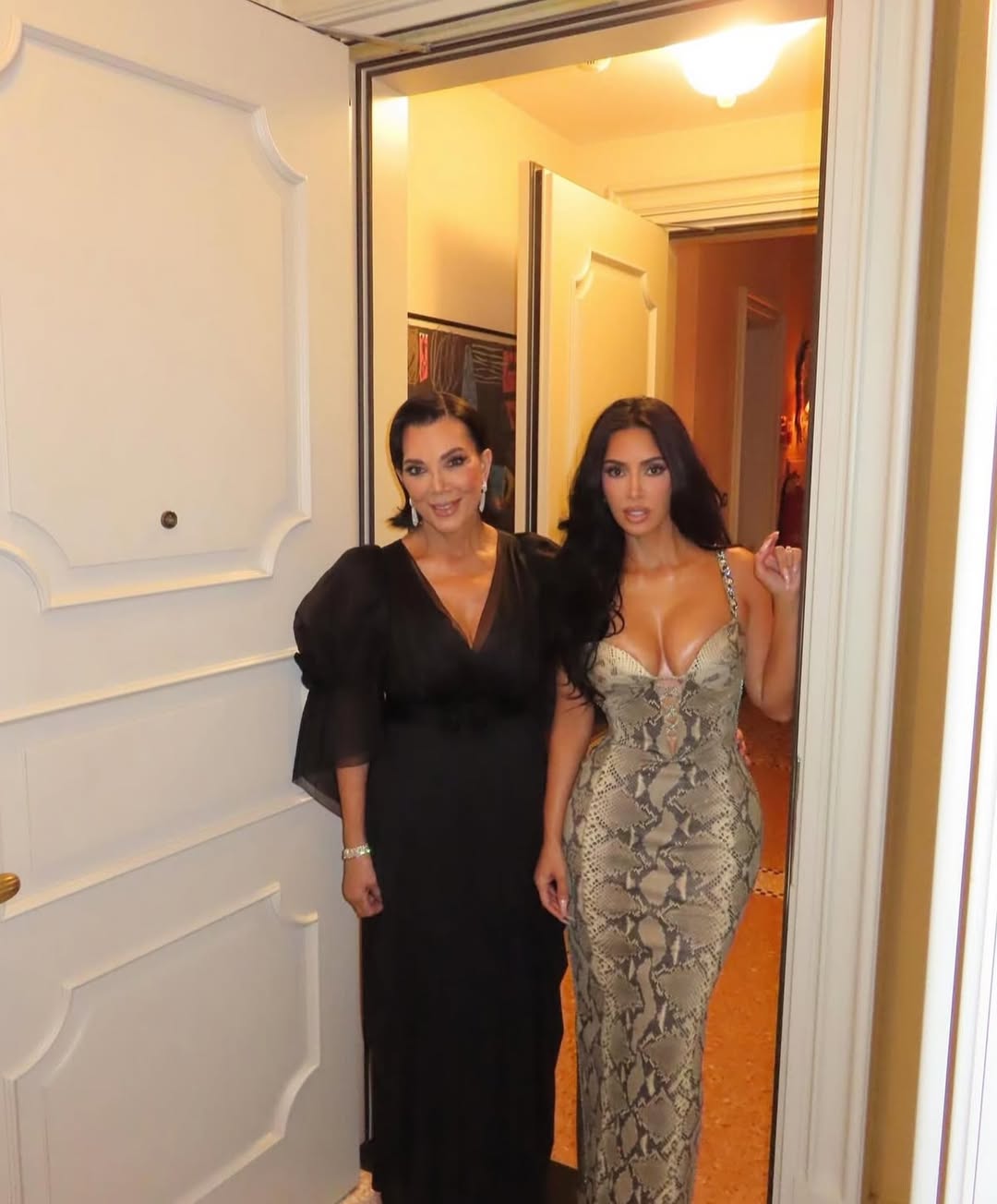 Access_Kardashian_2~15.jpg