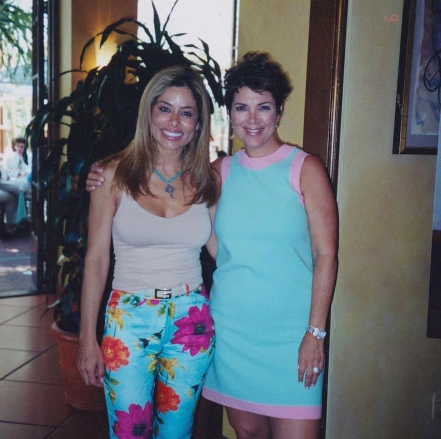 Access_Kardashian_35~0.jpg