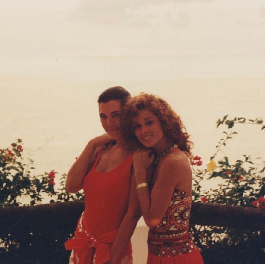 Access_Kardashian_37~0.jpg