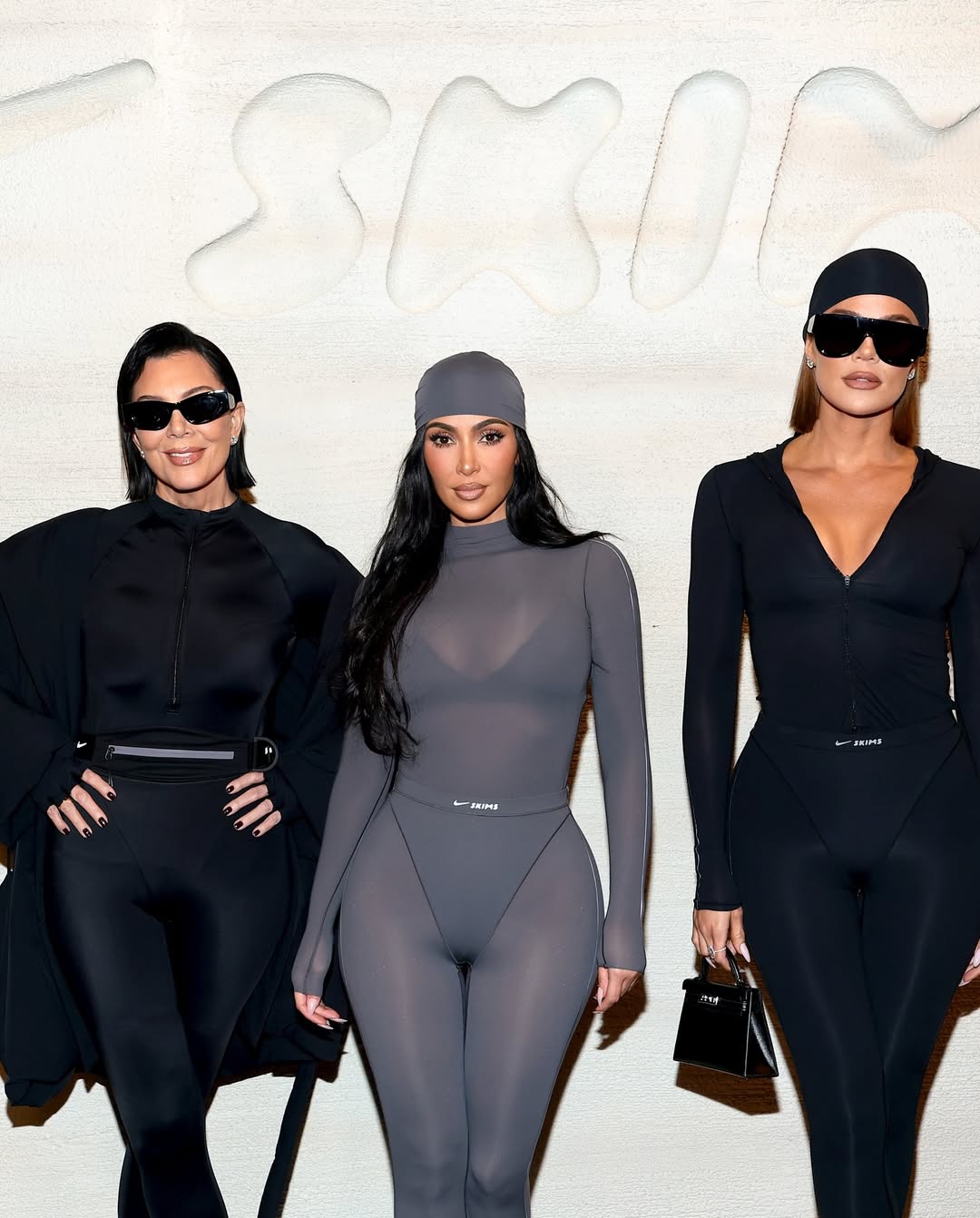 Access_Kardashian_3~21.jpg