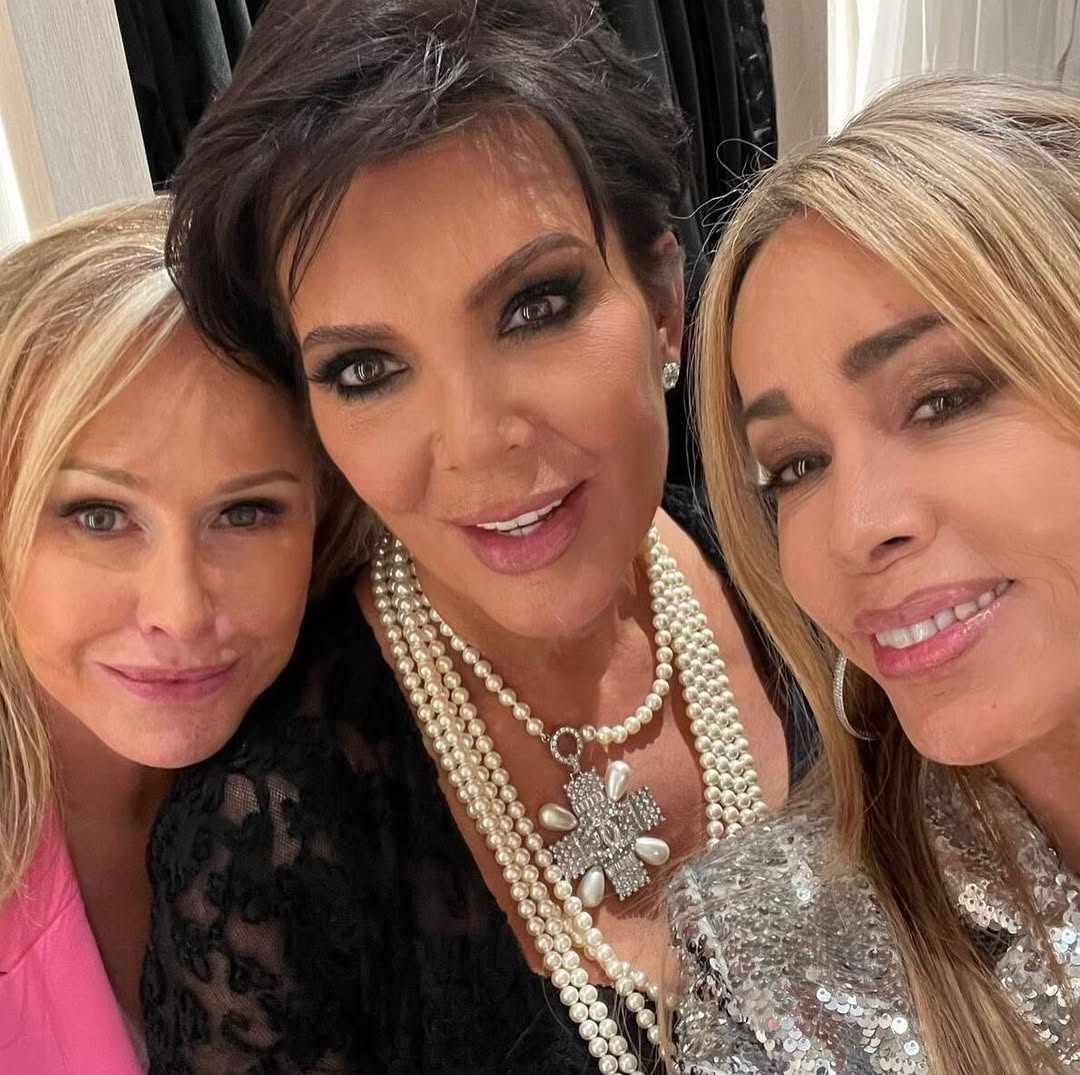 Access_Kardashian_41~0.jpg