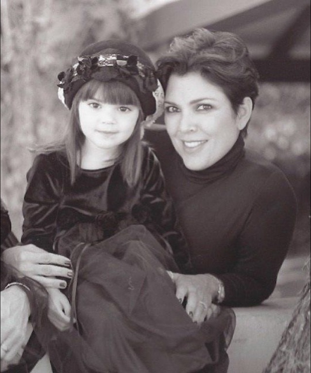Access_Kardashian_53~0.jpg