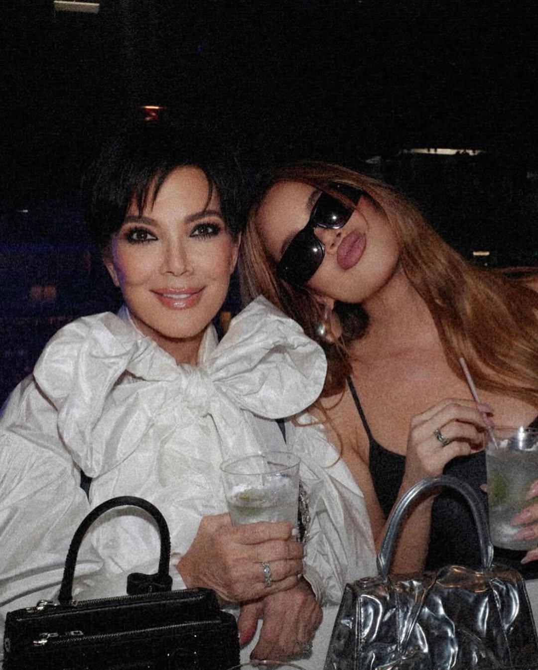 Access_Kardashian_6~13.jpg