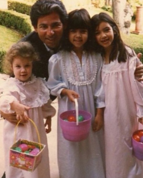Access_Kardashian_6~3.jpg
