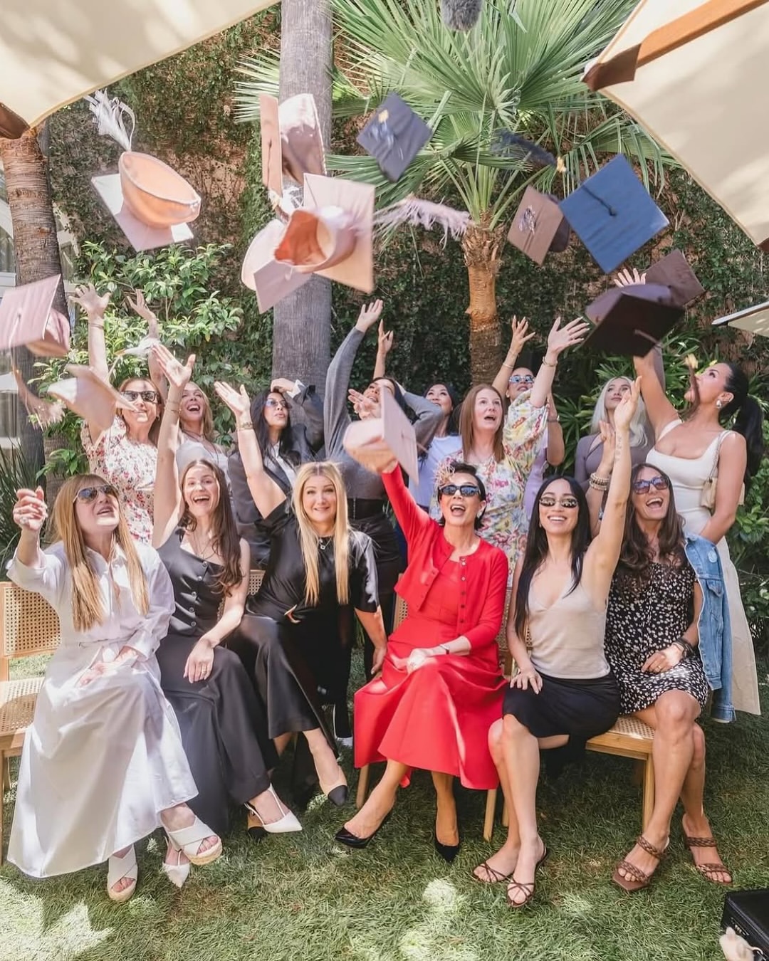Access_Kardashian_7~8.jpg