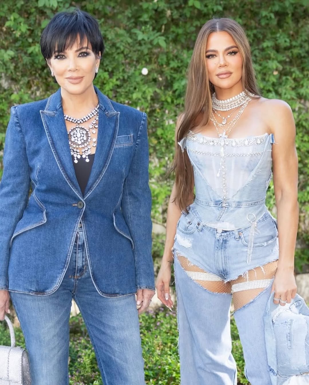 Access_Kardashian_8~11.jpg
