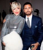 Access_Kardashian_10~7.jpg