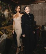 Access_Kardashian_12~11.jpg