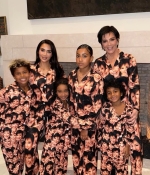 Access_Kardashian_12~20.jpg
