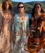 Access_Kardashian_16~10.jpg