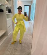 Access_Kardashian_18~2.jpg