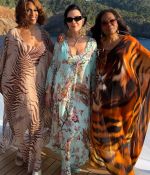 Access_Kardashian_19~7.jpg