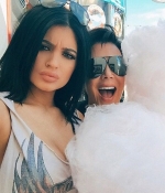 Access_Kardashian_1~19.jpg