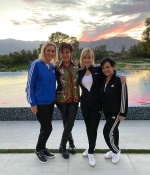 Access_Kardashian_20~9.jpg