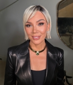 Access_Kardashian_3~23.jpg