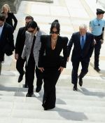 Access_Kardashian_3~6.jpg