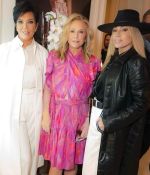 Access_Kardashian_40~0.jpg