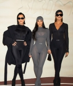 Access_Kardashian_5~23.jpg