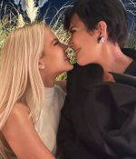 Access_Kardashian_7~12.jpg