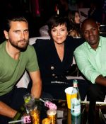 Access_Kardashian_7~7.jpg