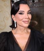 Access_Kardashian_8~12.jpg