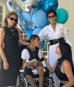 Access_Kardashian_8~13.jpg