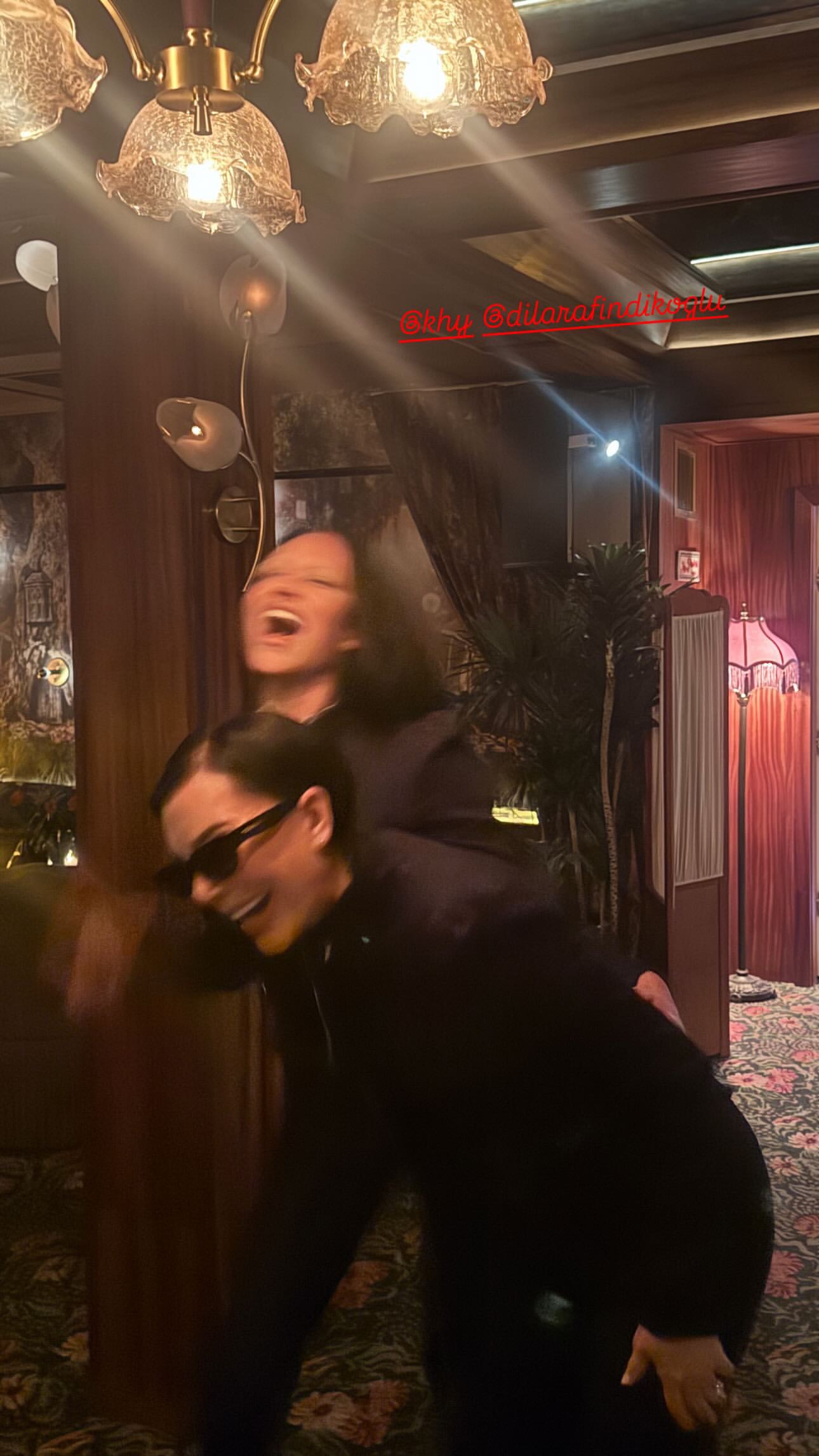 Access_Kardashian_14.jpg